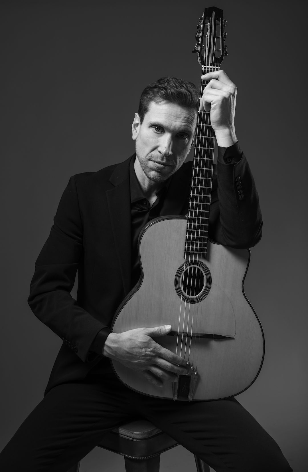 Emmanuel Lévêque Guitariste cours de guitare à Dijon