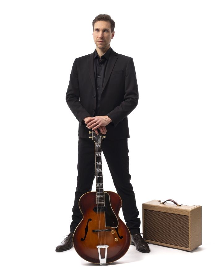 Emmanuel Lévêque professeur de guitare niveau avancé et professionnel à Dijon